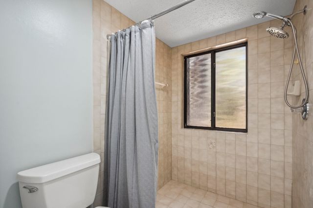 5300 SE Schooner Oaks Way, Stuart, FL 34997