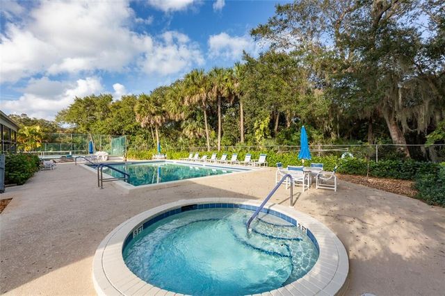 5300 SE Schooner Oaks Way, Stuart, FL 34997