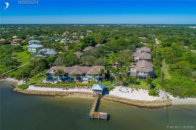 5300 SE Schooner Oaks Way, Stuart, FL 34997