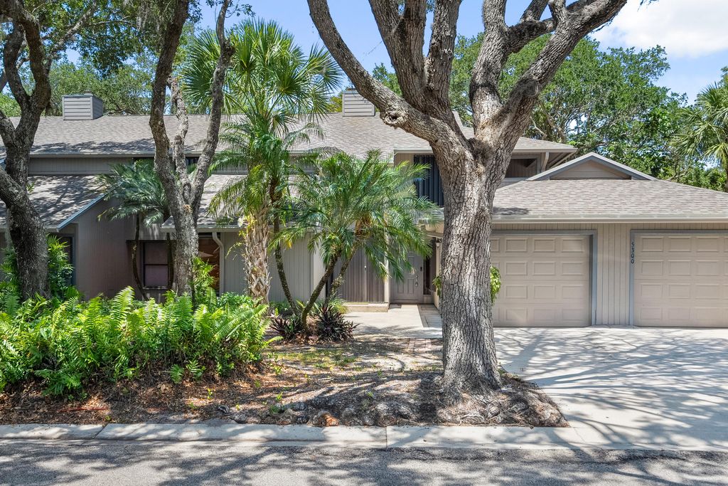 5300 SE Schooner Oaks Way, Stuart, FL 34997