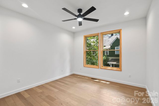 31 Grindstaff Drive, Asheville, NC 28803