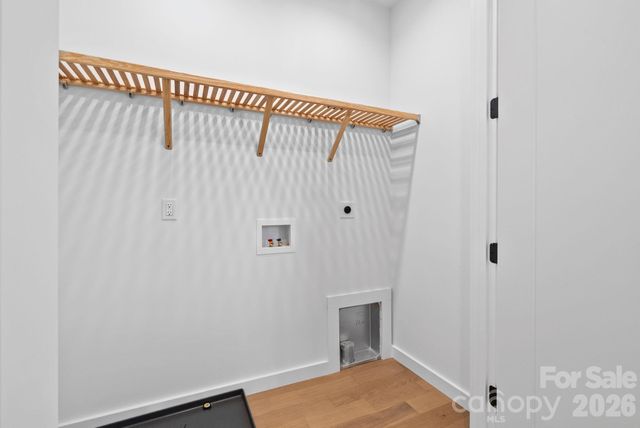 31 Grindstaff Drive, Asheville, NC 28803
