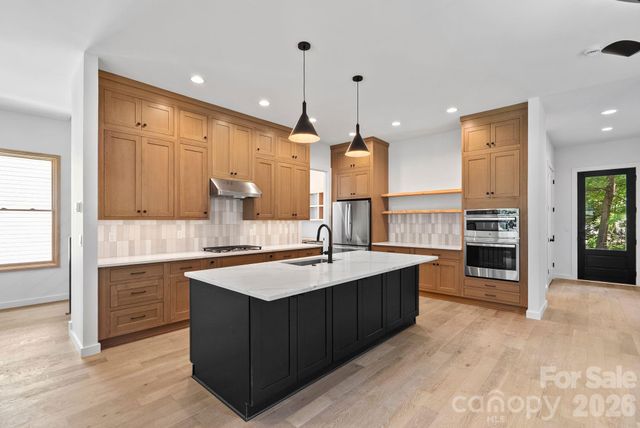 31 Grindstaff Drive, Asheville, NC 28803