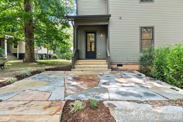 31 Grindstaff Drive, Asheville, NC 28803