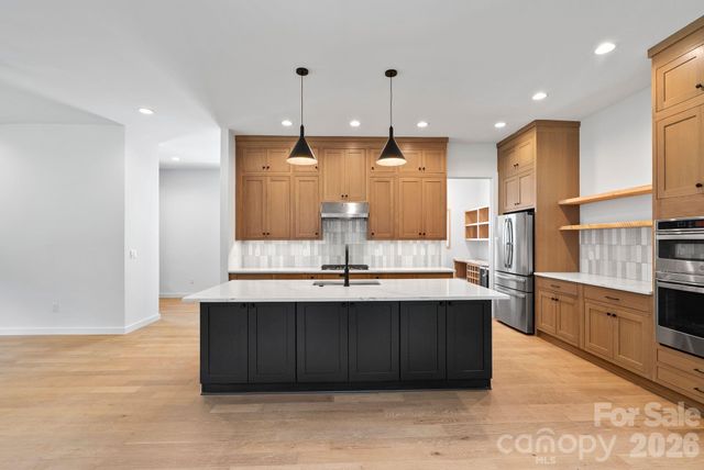 31 Grindstaff Drive, Asheville, NC 28803
