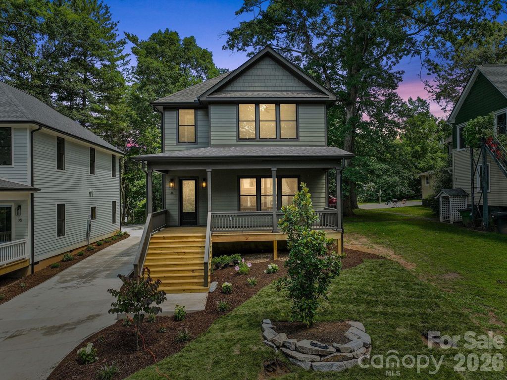 31 Grindstaff Drive, Asheville, NC 28803