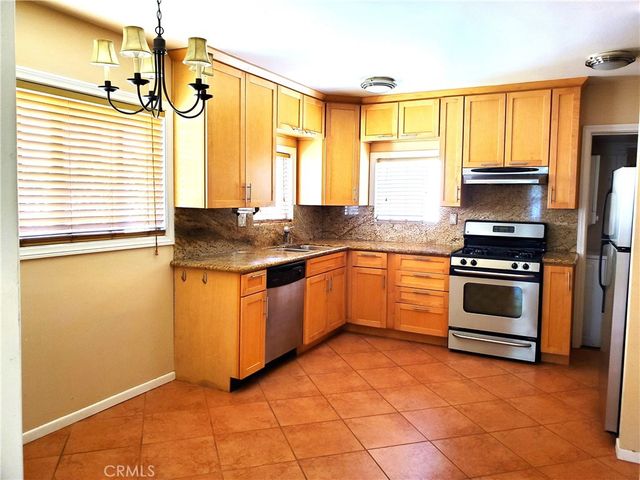 10832 Westminster, Los Angeles, CA 90034