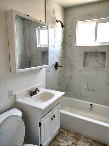 10832 Westminster, Los Angeles, CA 90034