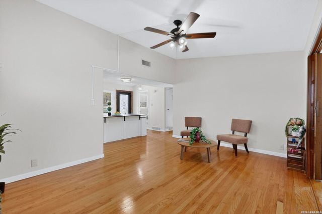 414 Sharon, San Antonio, TX 78216