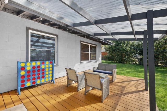 414 Sharon, San Antonio, TX 78216