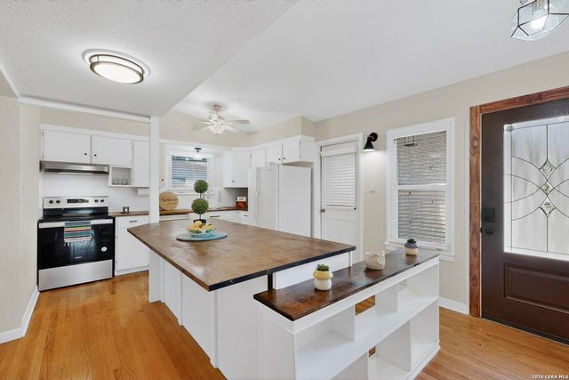 414 Sharon, San Antonio, TX 78216