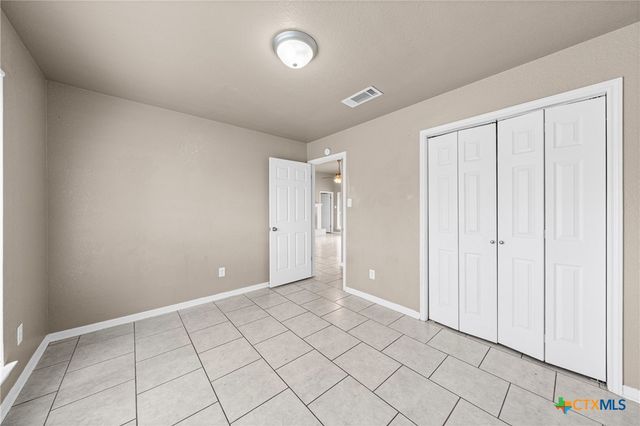 5216 W Ridge Boulevard, Temple, TX 76502