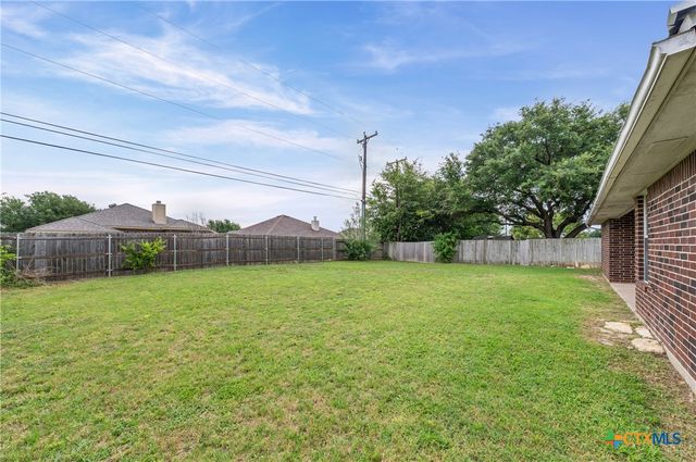 5216 W Ridge Boulevard, Temple, TX 76502