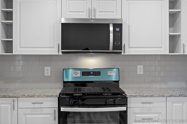 5917 E Newton Place, Tulsa, OK 74115