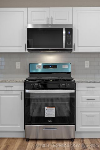 5917 E Newton Place, Tulsa, OK 74115