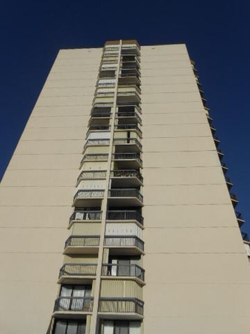 2425 Presidential Way 402, West Palm Beach, FL 33401