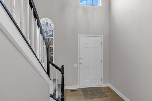 682 Silk Oak Lane, Crystal Lake, IL 60014