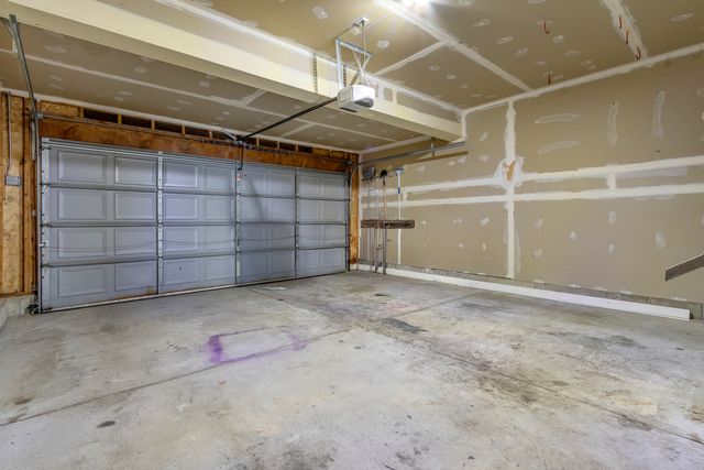 682 Silk Oak Lane, Crystal Lake, IL 60014