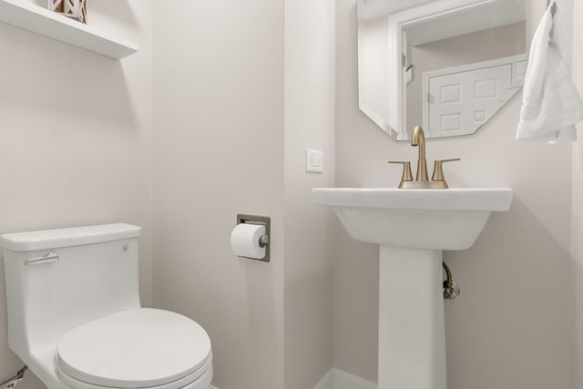 682 Silk Oak Lane, Crystal Lake, IL 60014