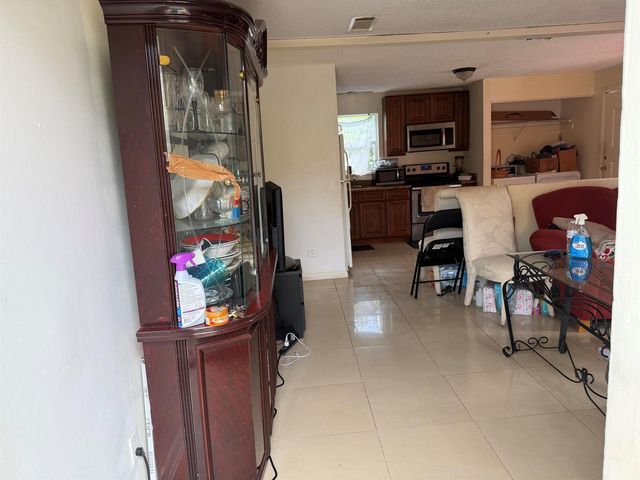 311 SOUTHRIDGE Road, Delray Beach, FL 33444