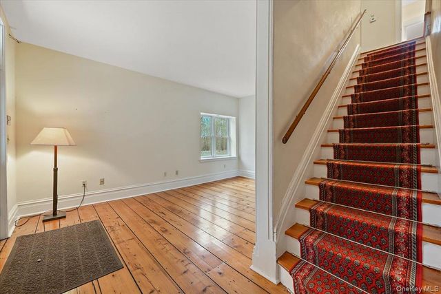 948 Craigville Road, Chester, NY 10918