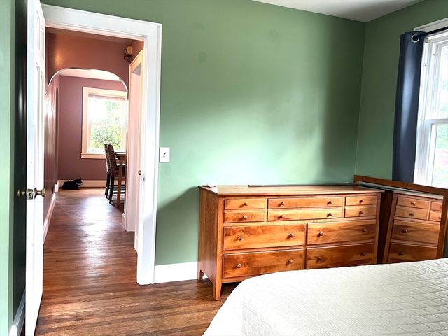 13 West Street, Deerfield, MA 01373