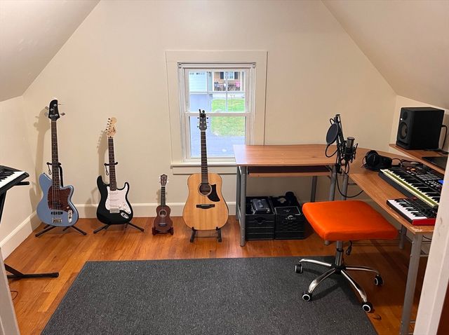 13 West Street, Deerfield, MA 01373