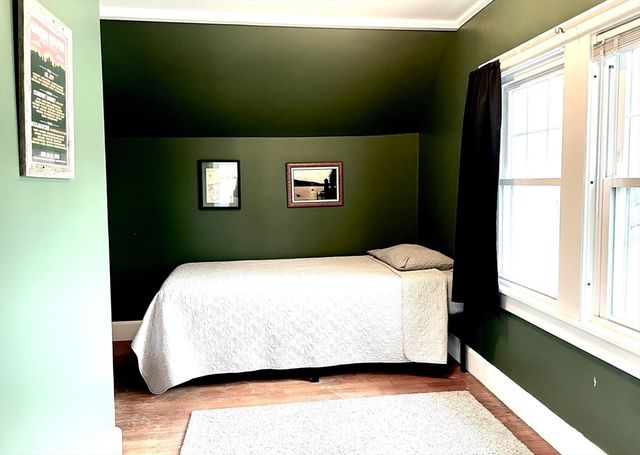 13 West Street, Deerfield, MA 01373