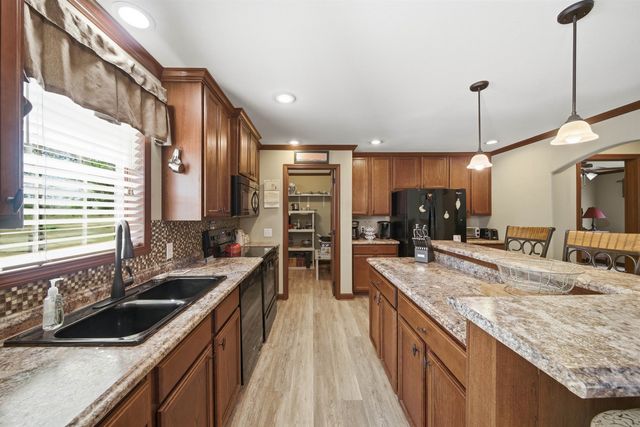 14370 SW Phyllis Rd, Rose Hill, KS 67133
