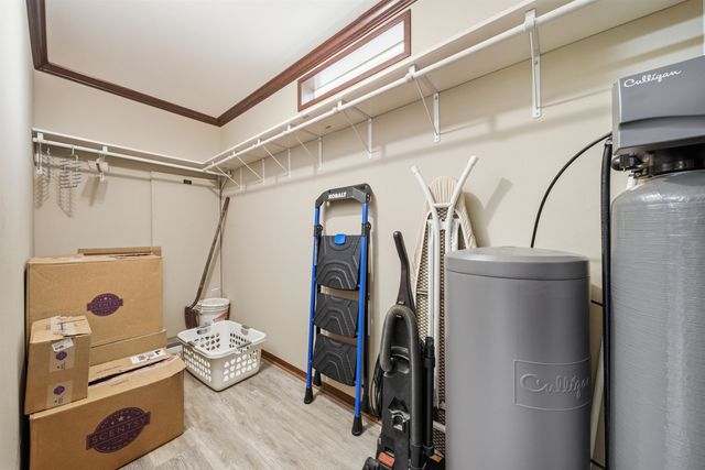 14370 SW Phyllis Rd, Rose Hill, KS 67133