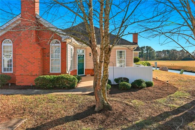 110 Villa DR, Smithfield, VA 23430