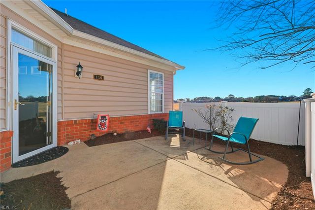 110 Villa DR, Smithfield, VA 23430