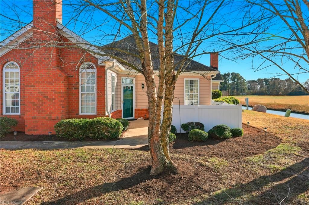 110 Villa DR, Smithfield, VA 23430