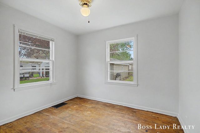 270 Garfield Avenue SW, Grand Rapids, MI 49504