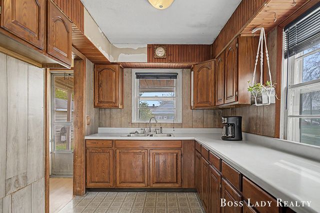 270 Garfield Avenue SW, Grand Rapids, MI 49504