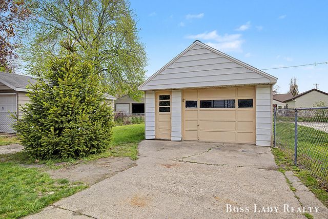 270 Garfield Avenue SW, Grand Rapids, MI 49504