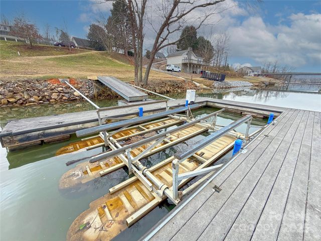 207 Catawba Avenue, Hickory, NC 28601