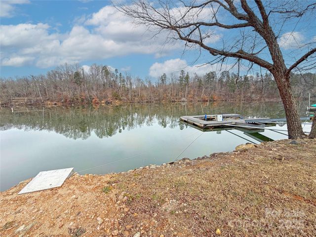 207 Catawba Avenue, Hickory, NC 28601