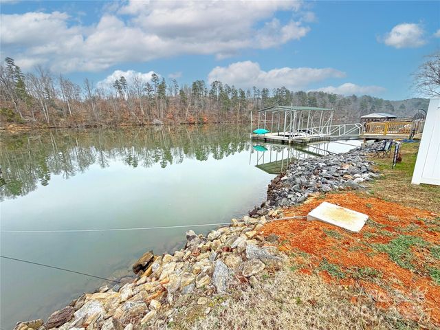 207 Catawba Avenue, Hickory, NC 28601