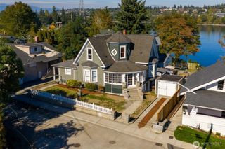 114 11th St Pl, Bremerton, WA 98337