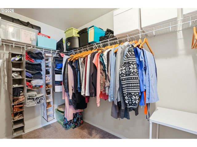 17601 Sw JAY St, Beaverton, OR 97003