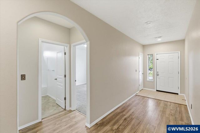 3389 21st Av SE, Albany, OR 97322