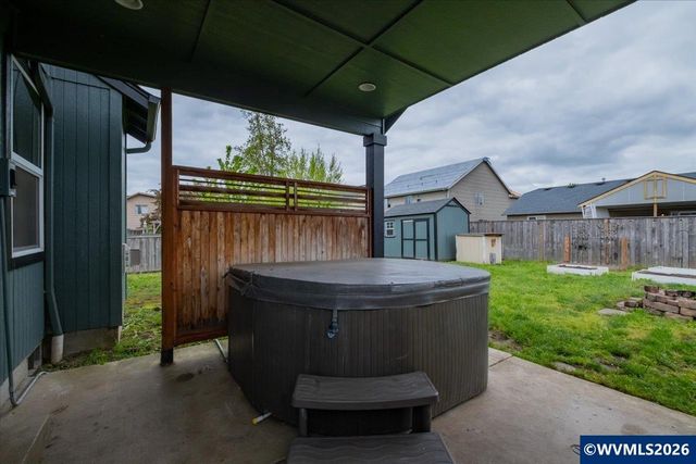 3389 21st Av SE, Albany, OR 97322