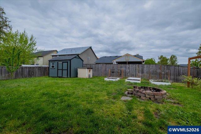 3389 21st Av SE, Albany, OR 97322
