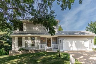 69 Oxford Dr, Washington, MO 63090