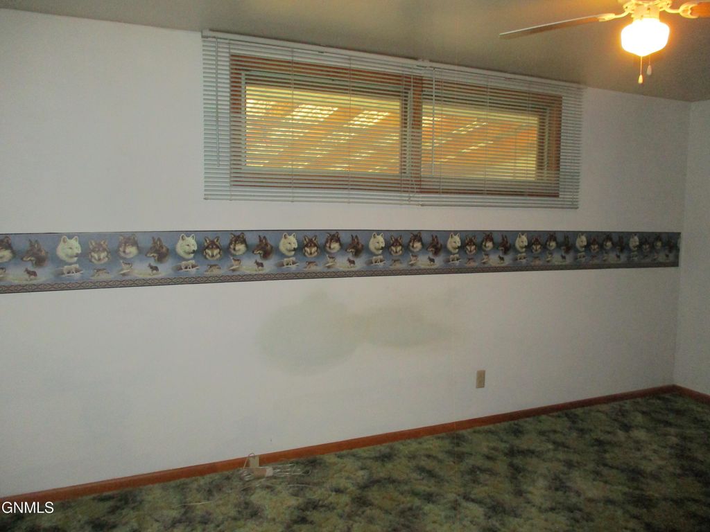 503 Main Avenue, Washburn, ND 58577 photo 20