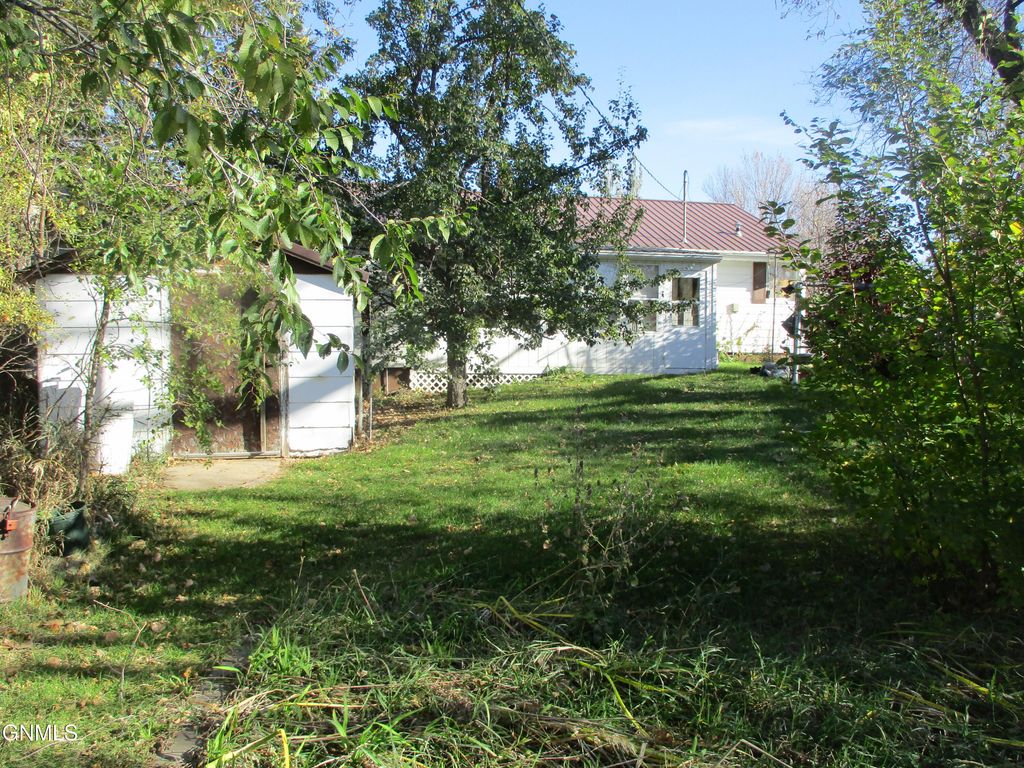 503 Main Avenue, Washburn, ND 58577 photo 24