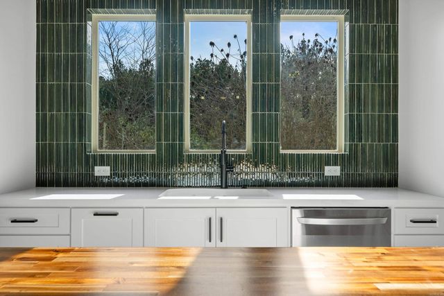 9 Manzanares, Hot Springs Village, AR 71909