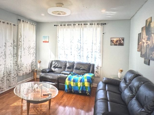 307 Mills Road, Joliet, IL 60433