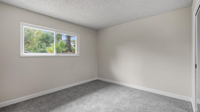 257 Holly Dr, Fairfield, CA 94533